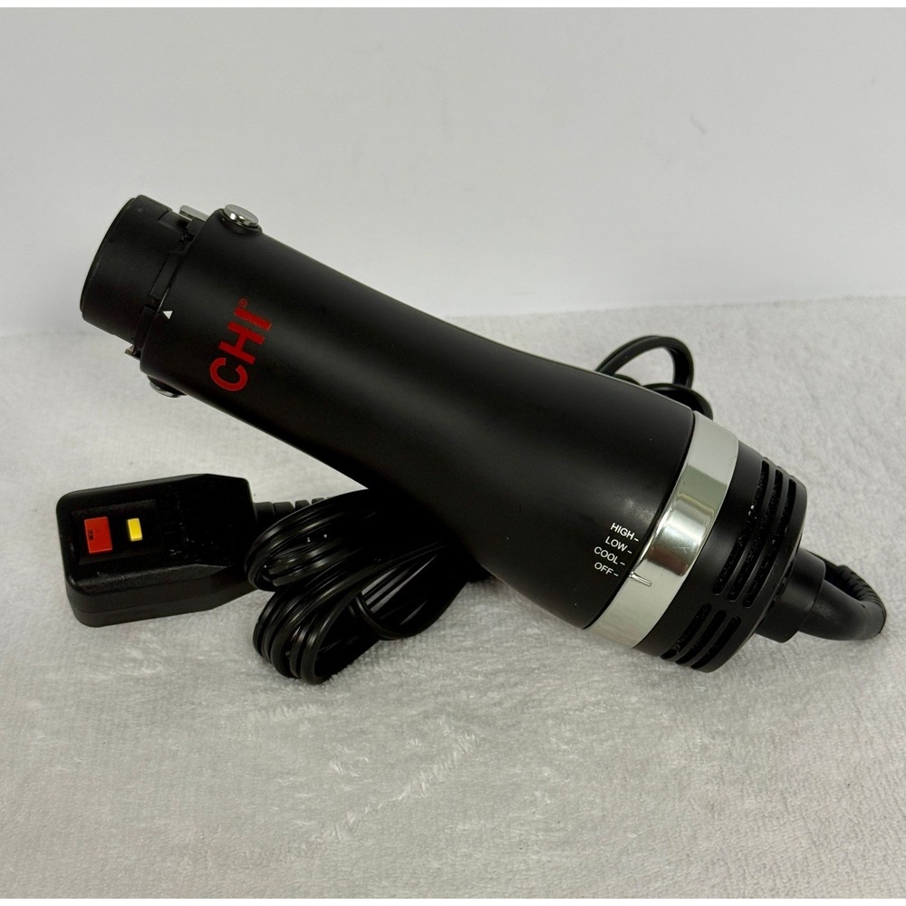 Chi Round 3 in 1 Blowout Brush Ceramic Tech 1000W Black. No Brushes included